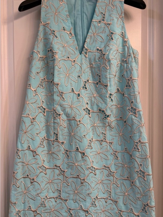 Lilly Pulitzer Dresses & Skirts - 🌸EUC Lilly Pulitzer Aqua Metallic Sand Dollar Embroidered Shift Dress